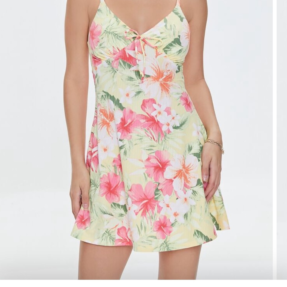 Tropical Floral print, skater, dress, size M